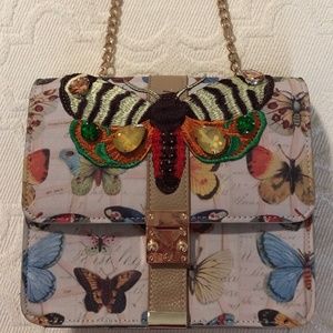NWOT Vegan Beaded Butterfly Purse